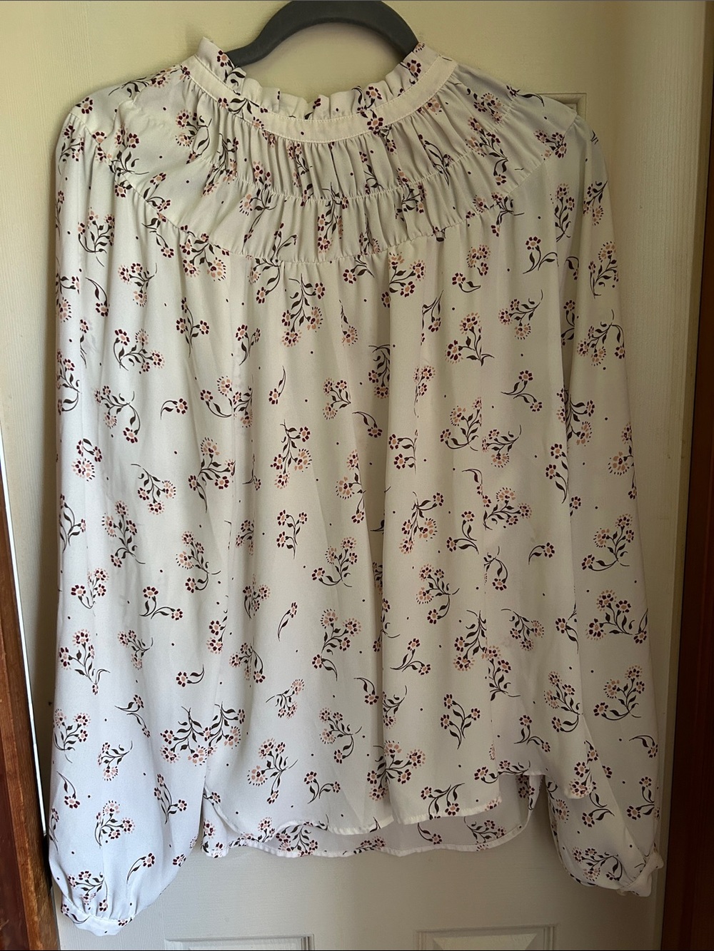LOFT Cream Floral Smocked Waist Skirt